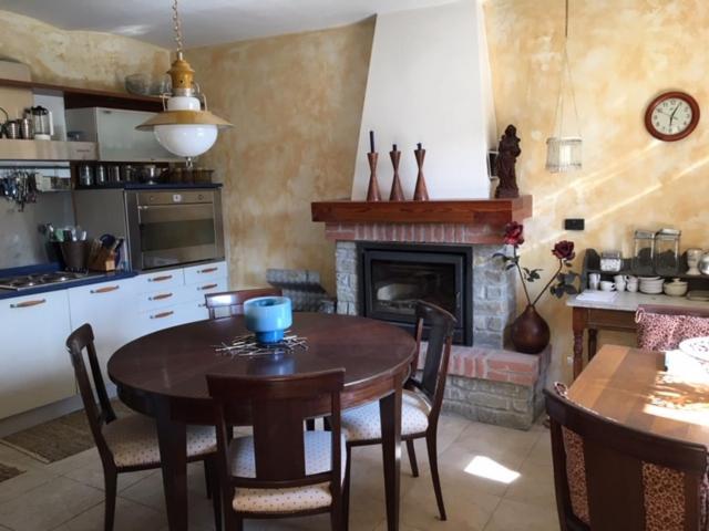 Casa Petra - Casa Tre Stelle - Casa Caneva - Ferien Fuer 6-14 Personen Ponti Extérieur photo